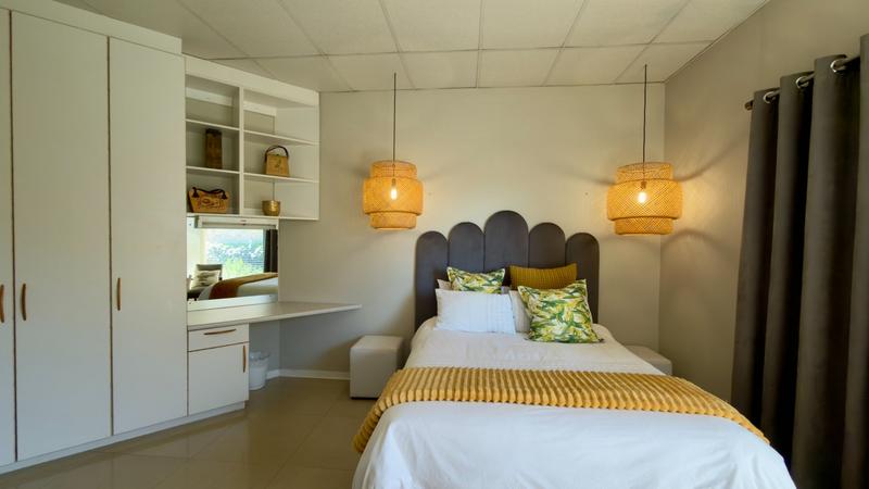 5 Bedroom Property for Sale in Pentagon Park Free State